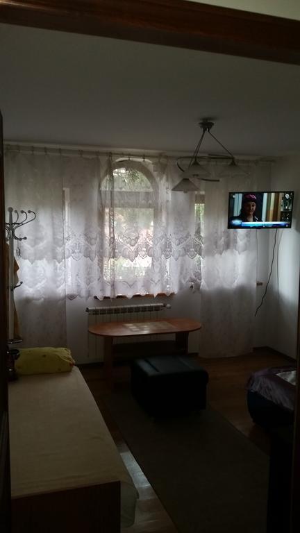 Apartmán Sosnowy Dworek Józefów Exteriér fotografie