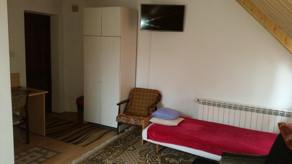 Apartmán Sosnowy Dworek Józefów Exteriér fotografie